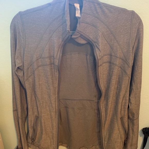 Lululemon Define Jacket - Picture 2 of 3